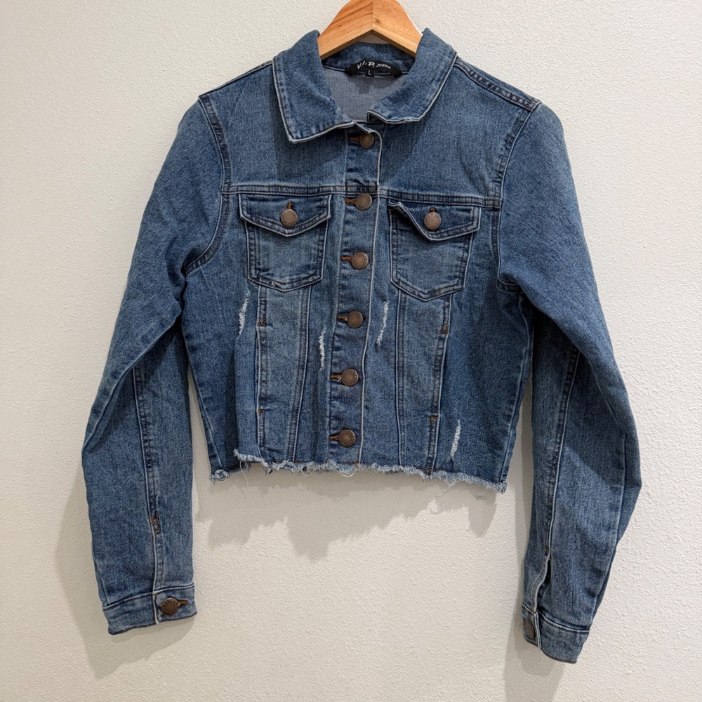 V.I.P. Jeans Jacket Juniors Size L Distressed Raw Hem Cropped Denim